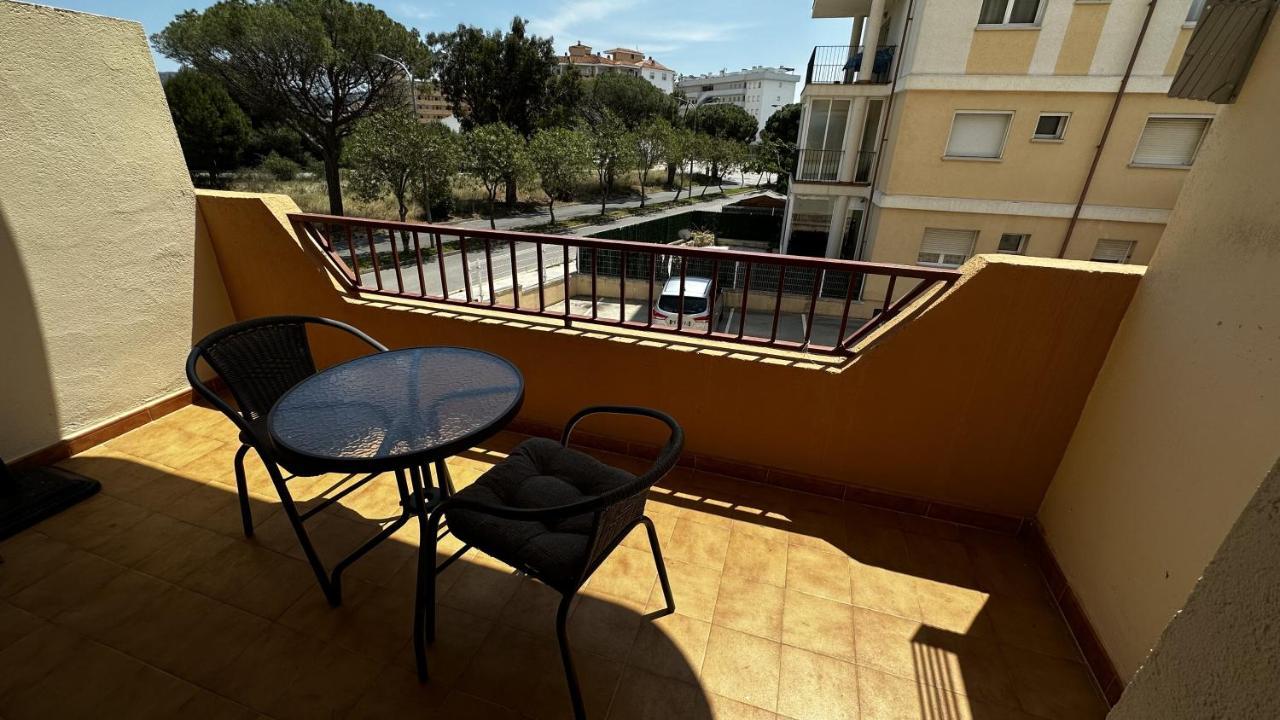 Apartamento De Playa En Santa Margarita. Росес Екстер'єр фото